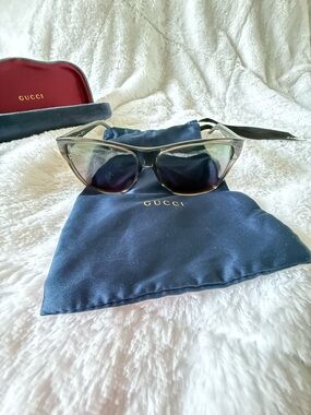 Gucci Women's Black Cat-Eye Sunglasses with Signature Case